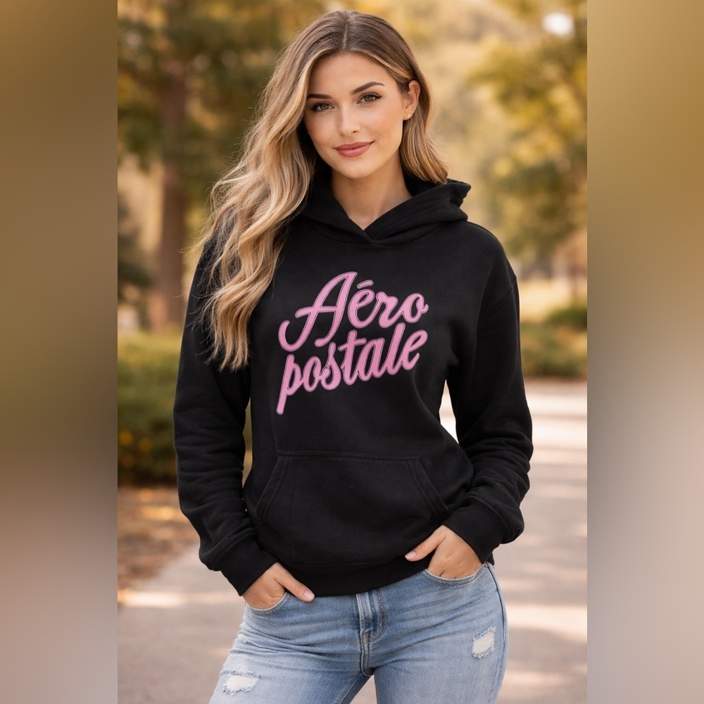 Aeropostale women’s medium pull over hoodie